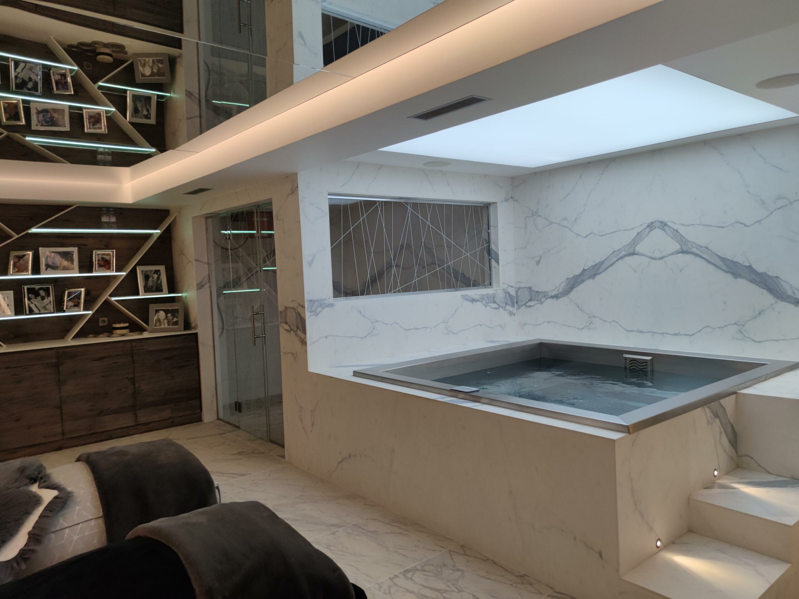 Espace bien-être et spa rénové par Mille Archi